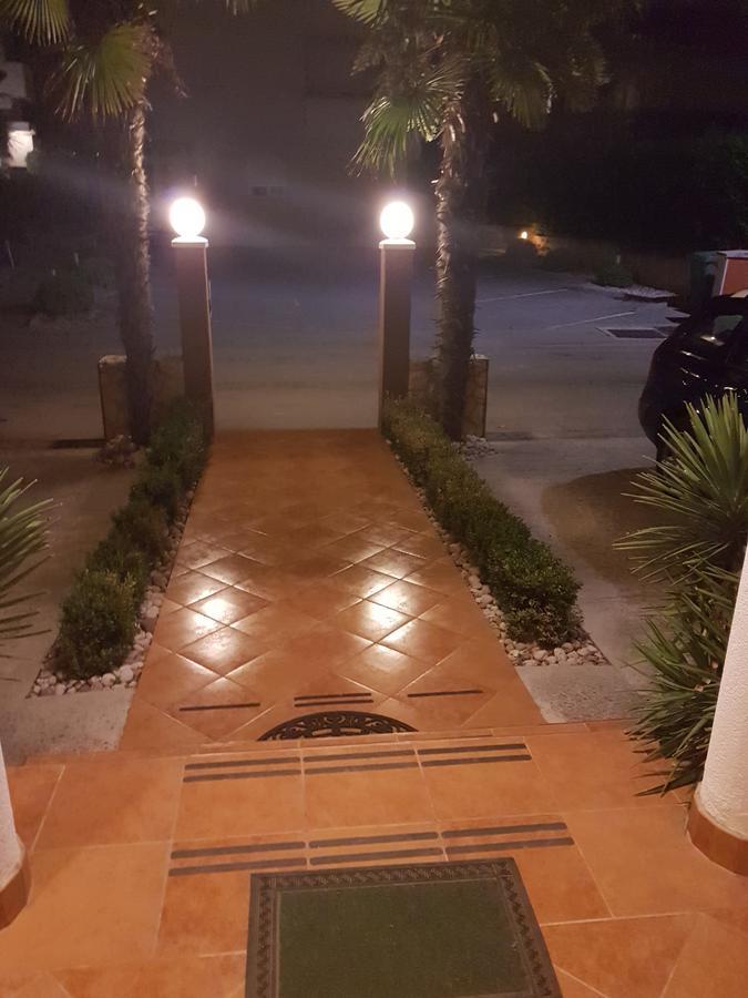 Villa Jelena Zadar Exterior photo